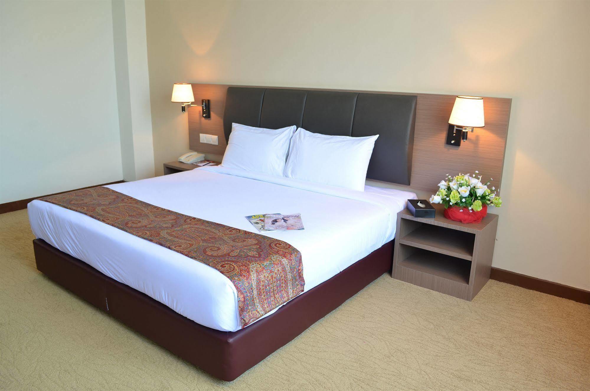 Hotel Sentral @ Centre 3*